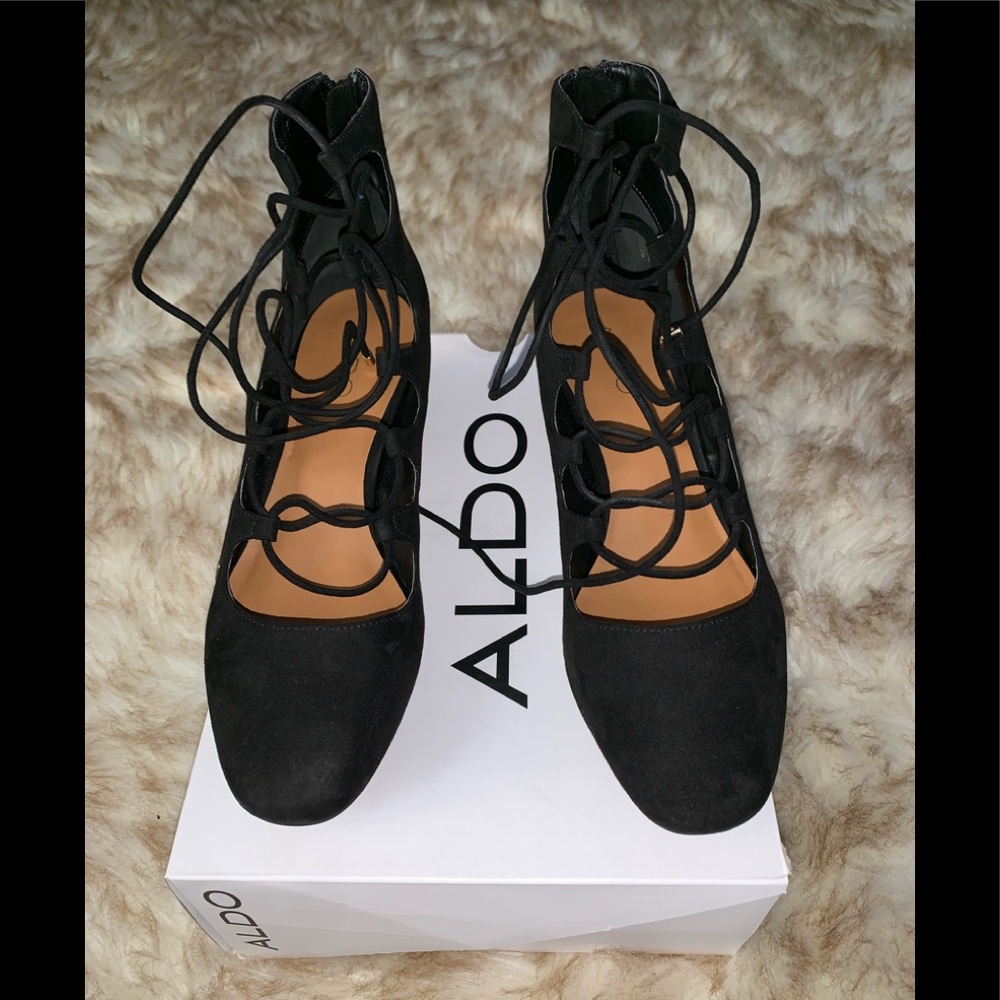 Aldo black suede shoe